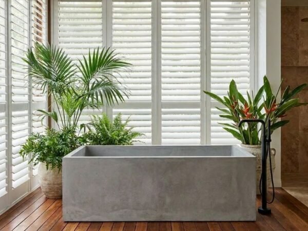 The Daydream Bath - Linear Perfection