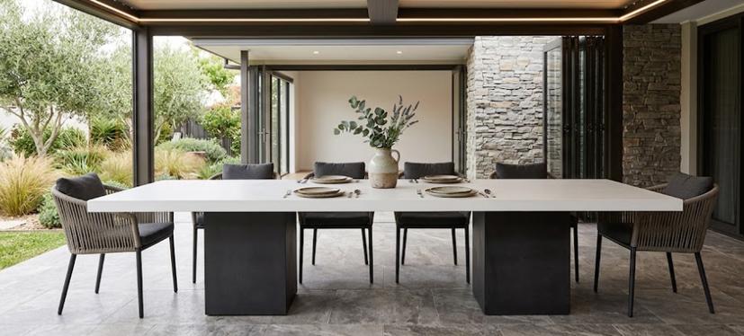 Richmond Dining Table